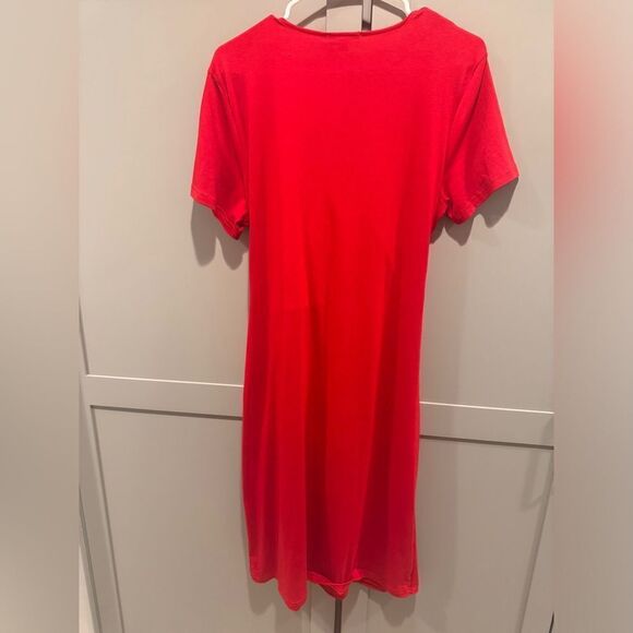 Very flattering red faux wrap red dress! Size xl - Picture 7 of 7